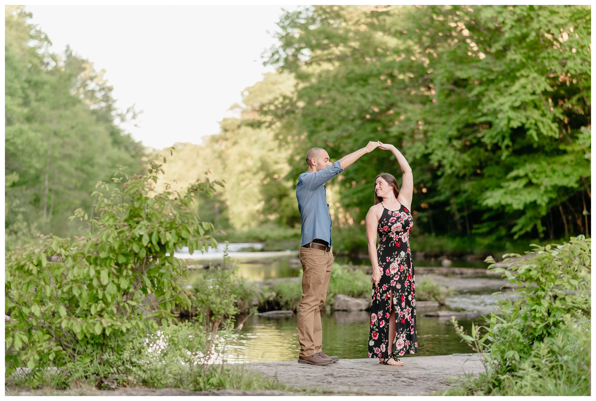 Salmon River Falls Engagement Session Joanna Young Photography_0015.jpg