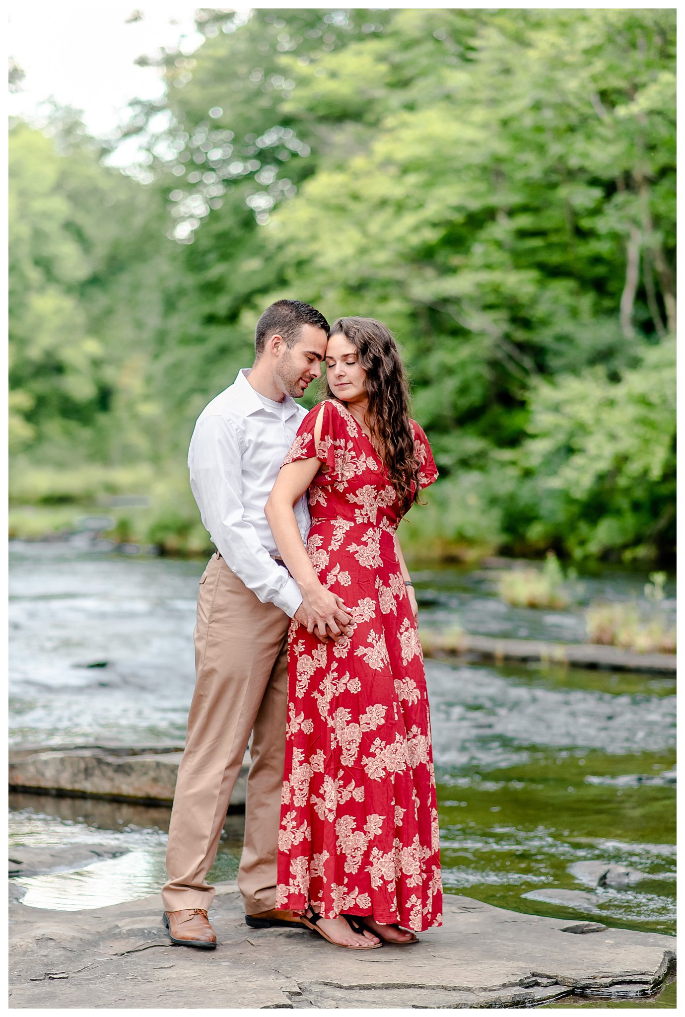 Engagement Session. Salmon River Falls- Joanna Young Photography_0004.jpg