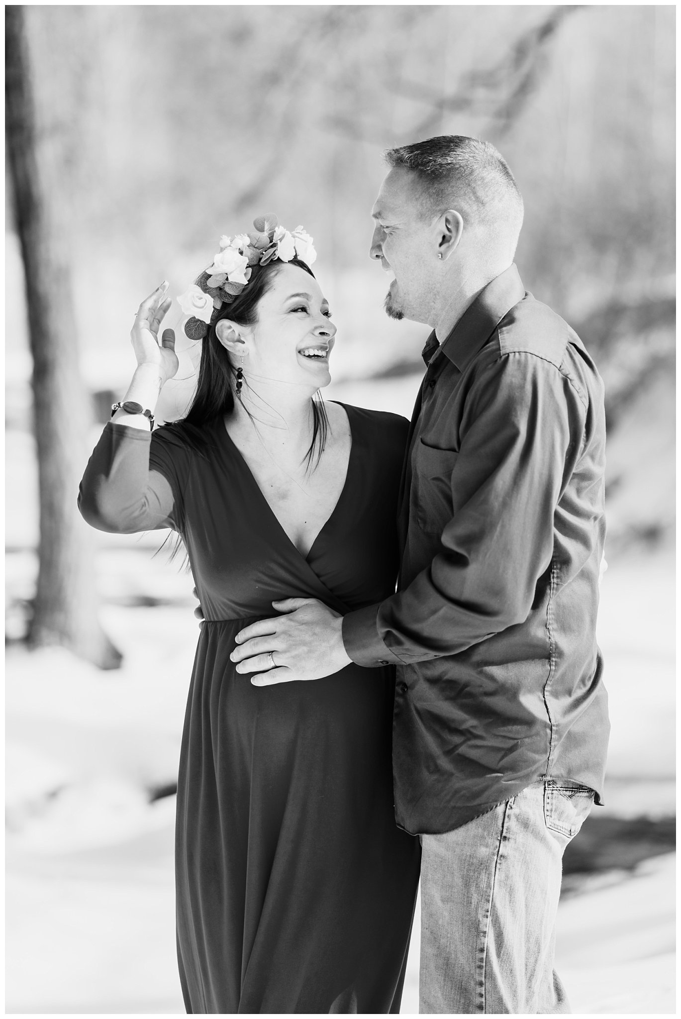 Tayler and Chris MAternity Session_0008.jpg